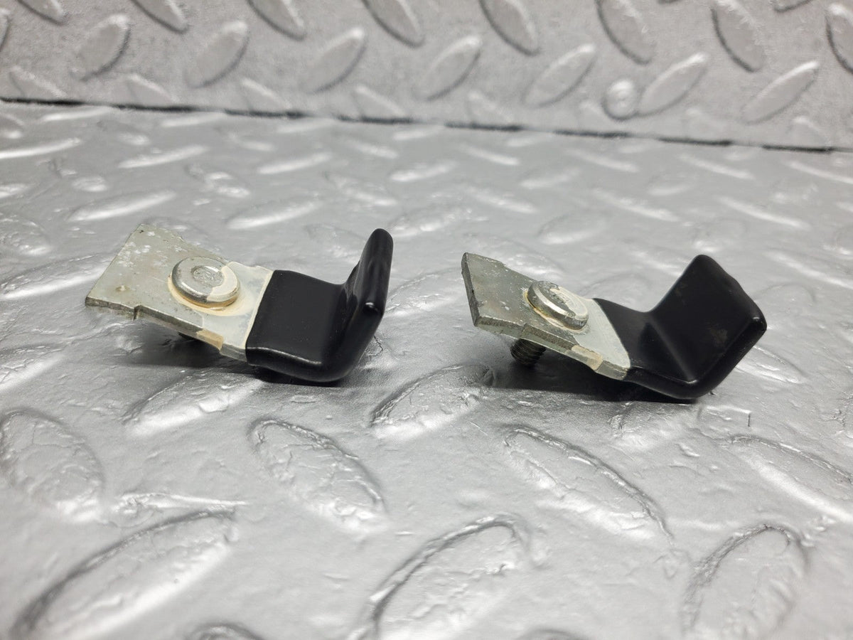 49249 Mercedes-Benz A124 320E Cabriolet Window Stop Plate 2x
