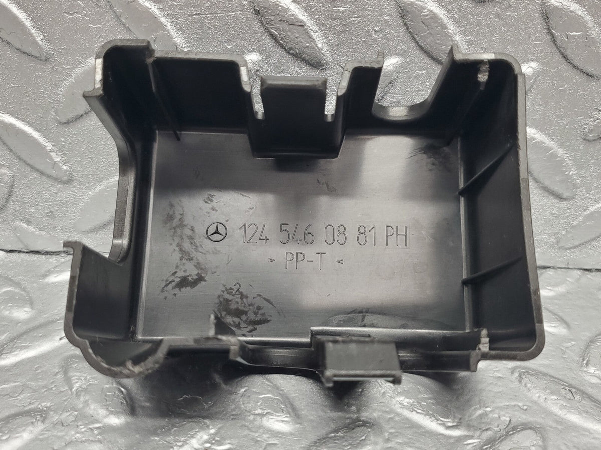 49041 Mercedes-Benz A124 320E Cabriolet Cable Connect Cover & Bracket A1245460881