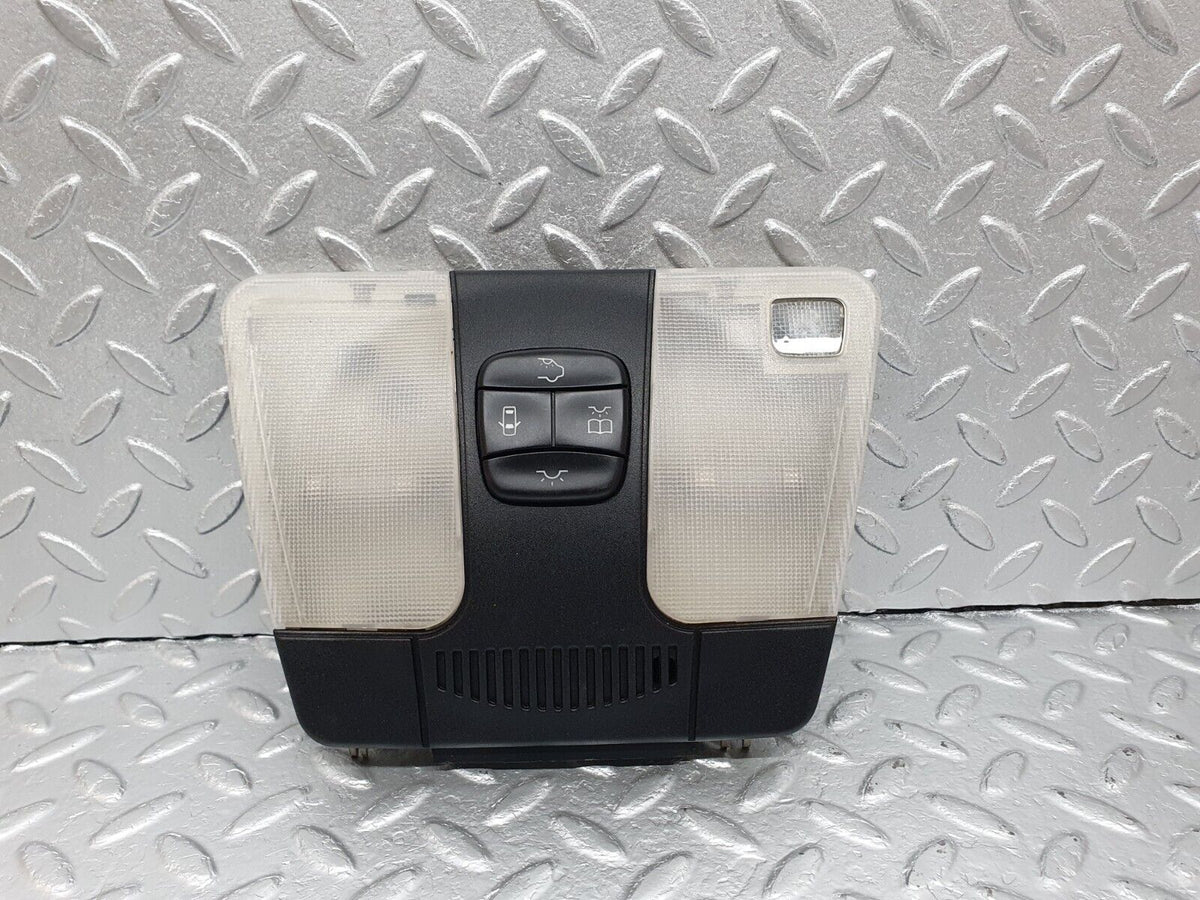 41906 Mercedes-Benz W202 C200 Interior Dome Light Hella 208820 148564 A1408300008