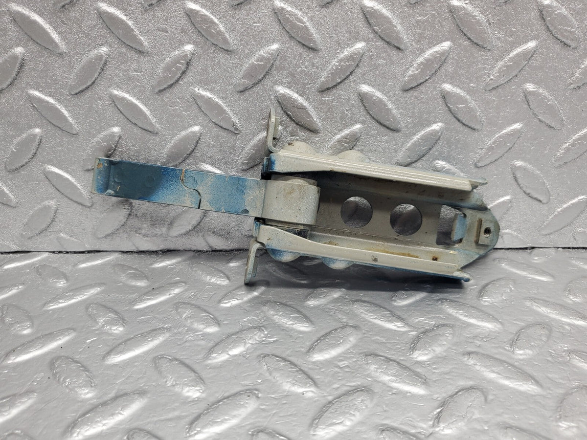 48619 Mercedes-Benz W123 Rear Door Safety Check Strap
