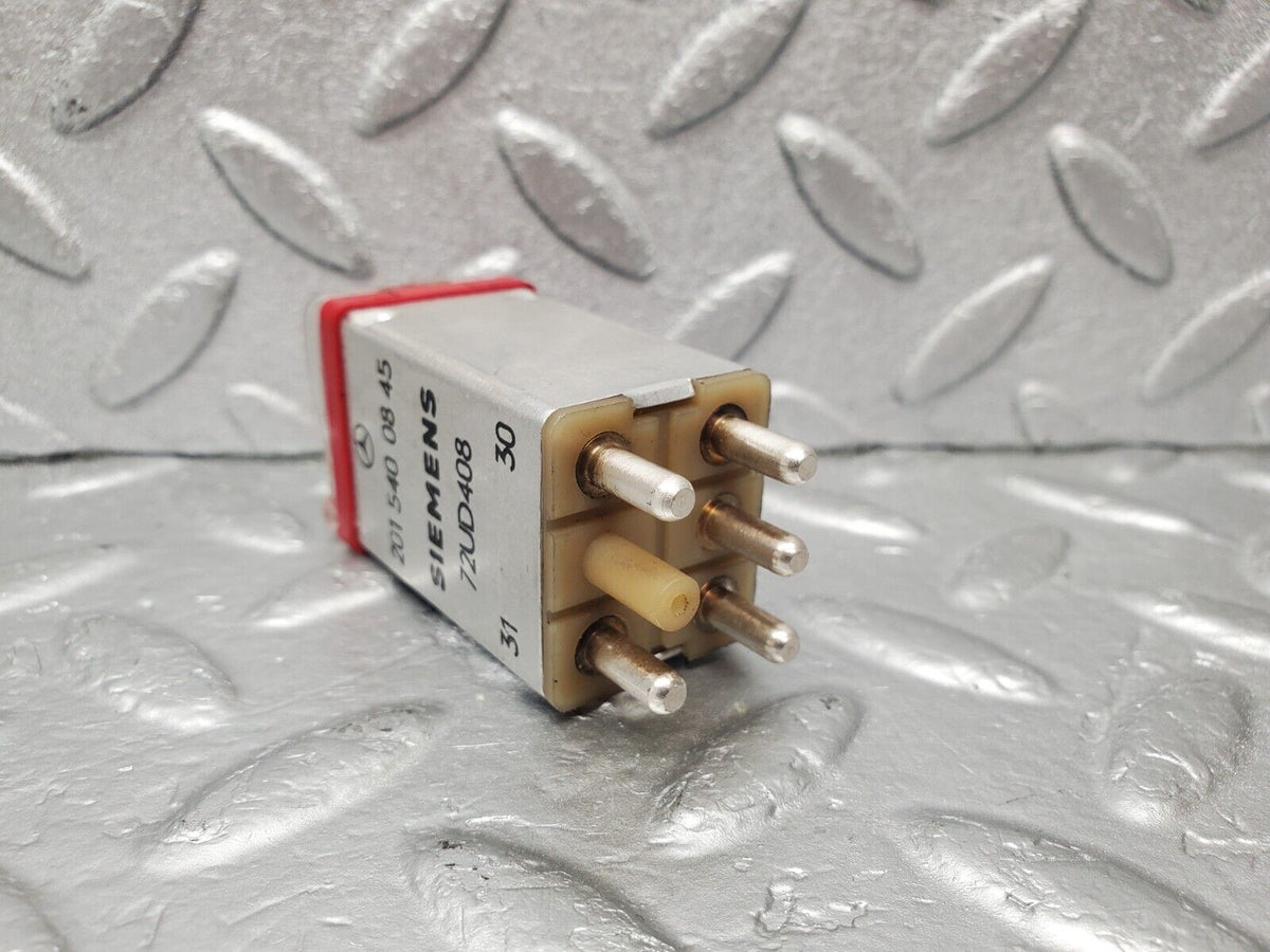 46491 Mercedes-Benz C123 280CE Coupe Overload Relay A2015400845