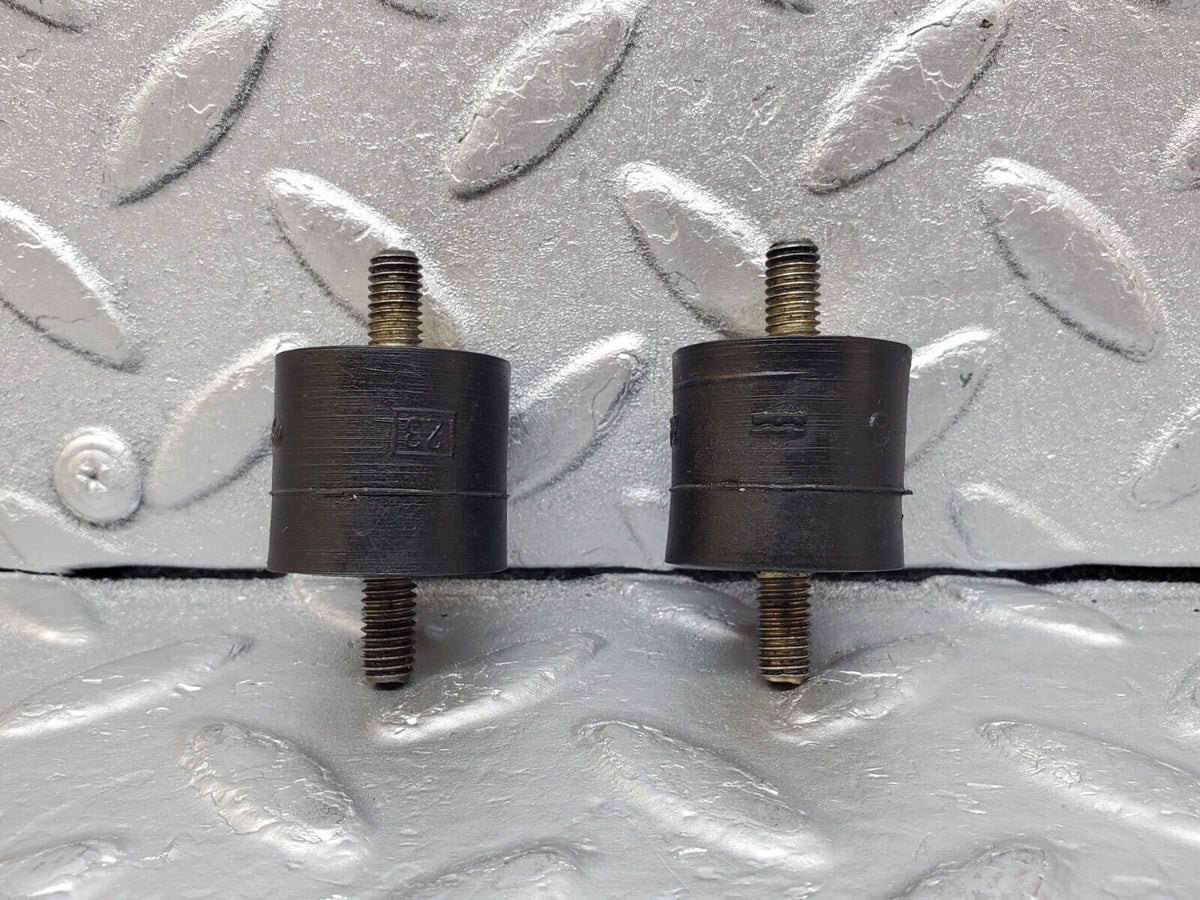 44464 Mercedes-Benz W123 280E Air Filter Box Housing Holder 2X