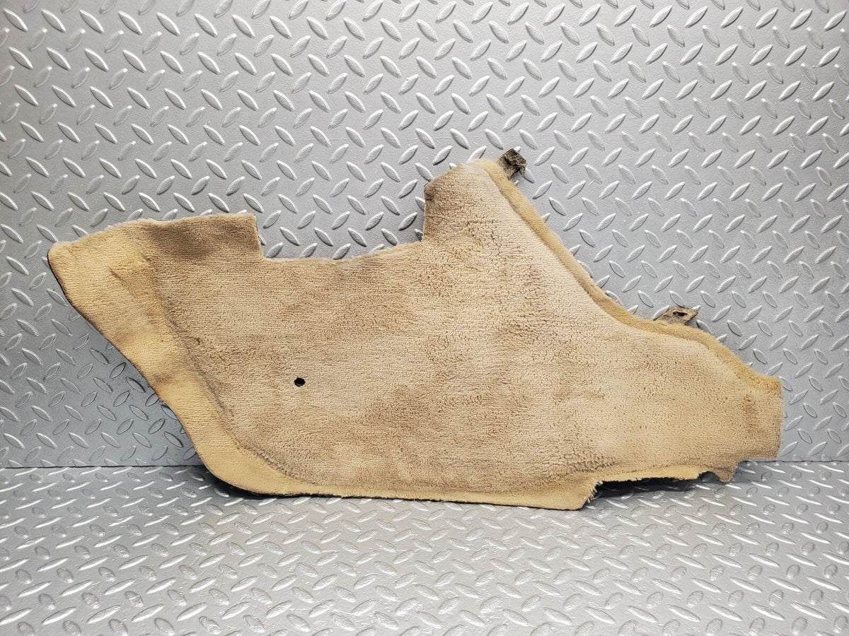 48922 Mercedes-Benz A124 320E Cabriolet Centre Console Carpet Left Side Beige