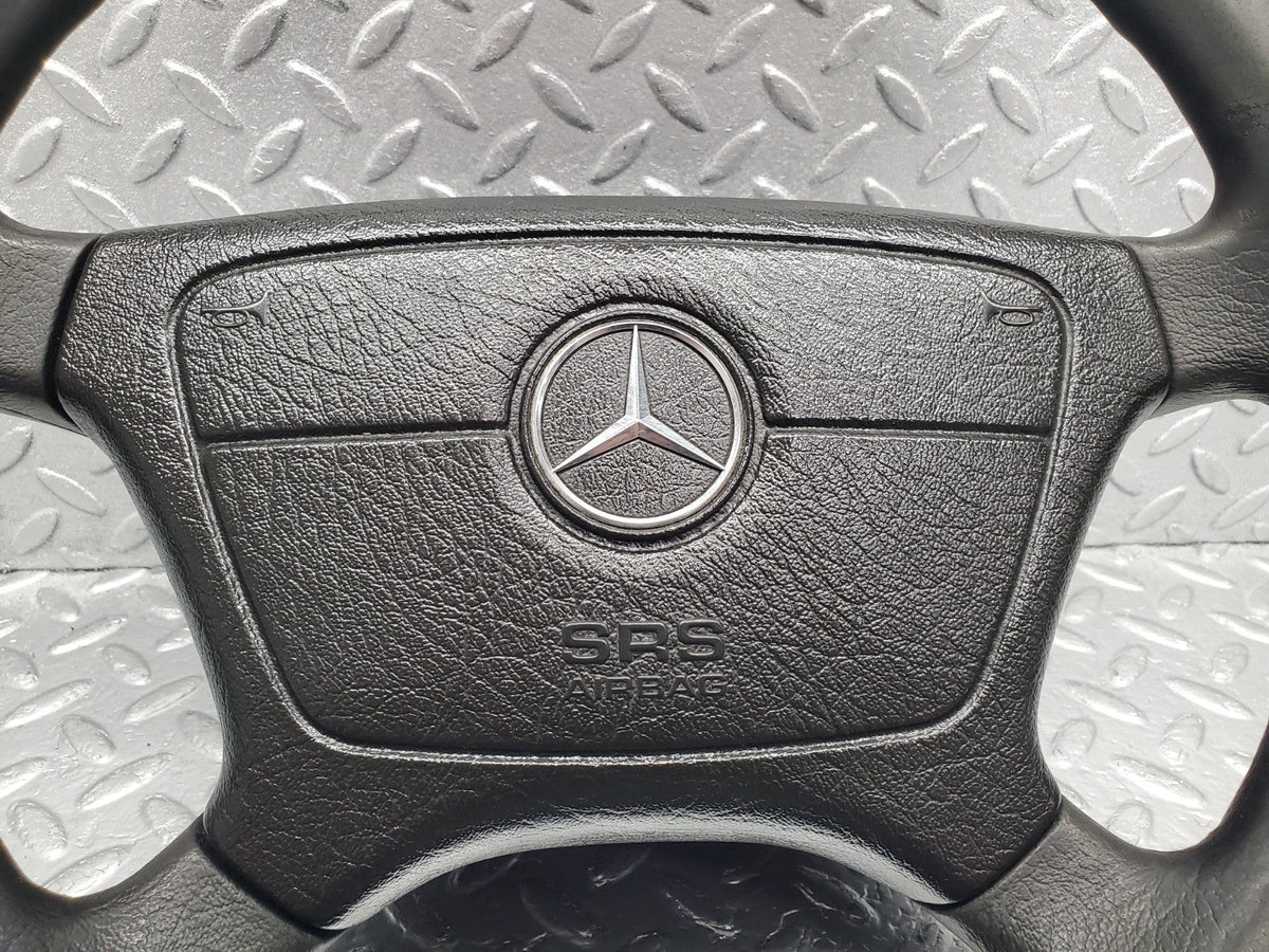 51162 Mercedes-Benz W124 Steering Wheel
