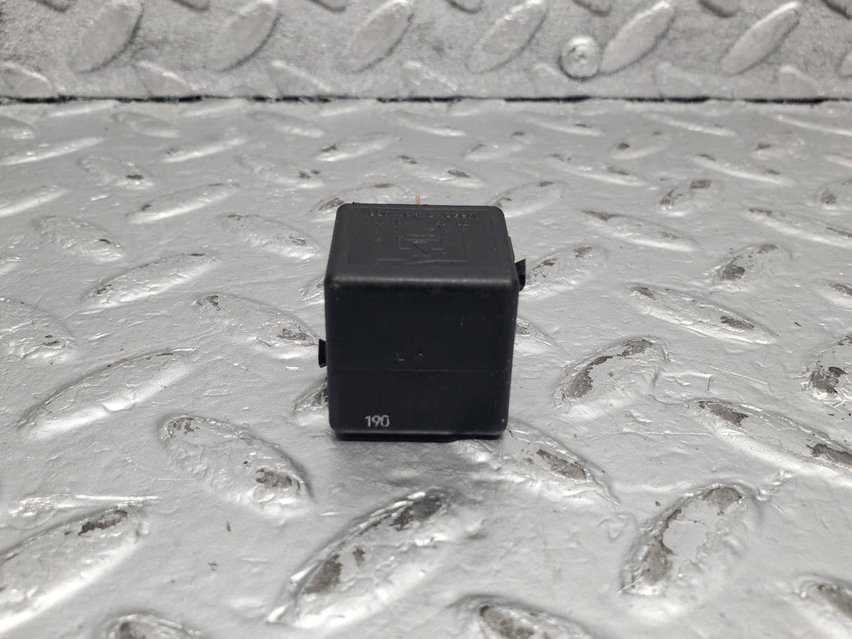 51337 Mercedes-Benz R230 R129 Coupe Multi Purpose Relay A0025421319