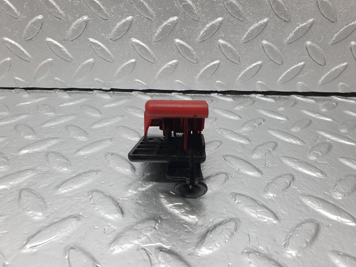 41847 Mercedes-Benz W202 C200 Bonnet Release Handle
