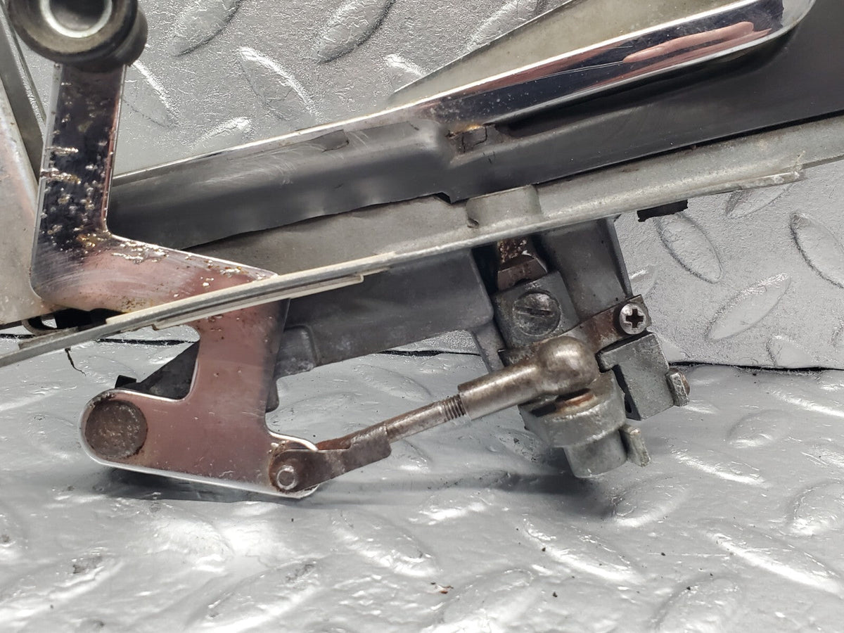 48551 Mercedes-Benz W108 Front Left Quarter Window