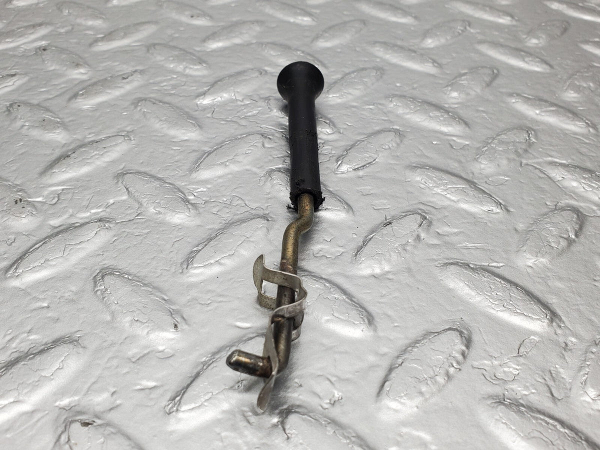 48486 Mercedes-Benz W108 Door Lock Knob