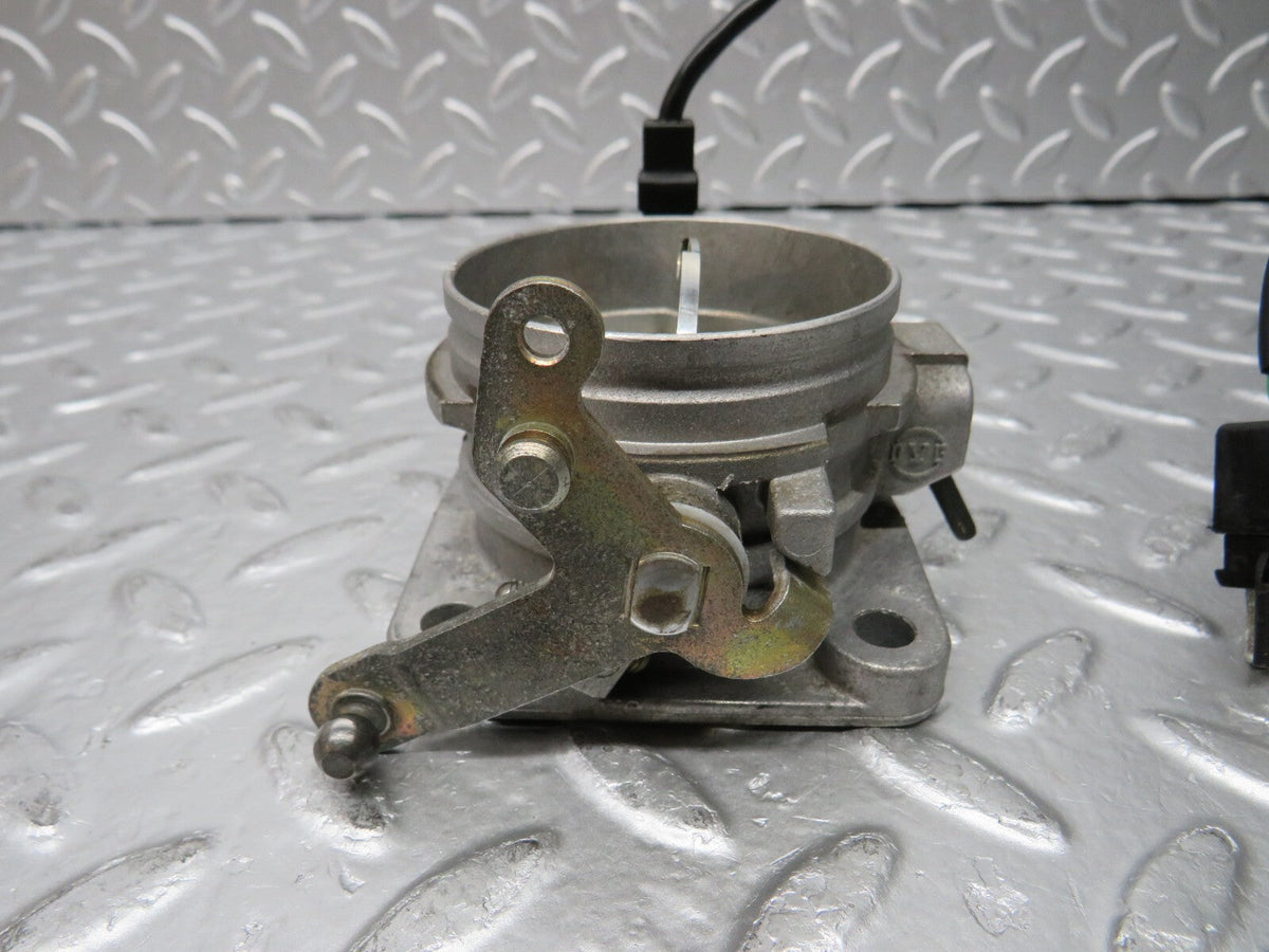 30727 Mercedes-Benz W201 190E 2.0L Throttle Body Valve With Sensor A0011404453