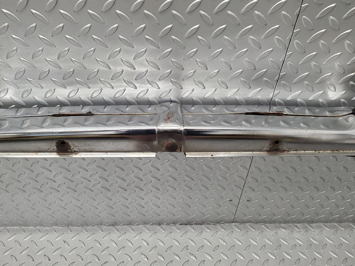48581 Mercedes-Benz W108 Front Bumper