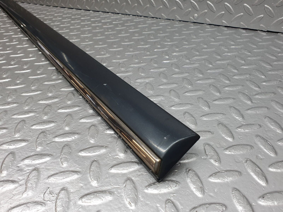 41805 Mercedes-Benz W202 C200 Front Left Door Centre Moulding Trim A2026909362