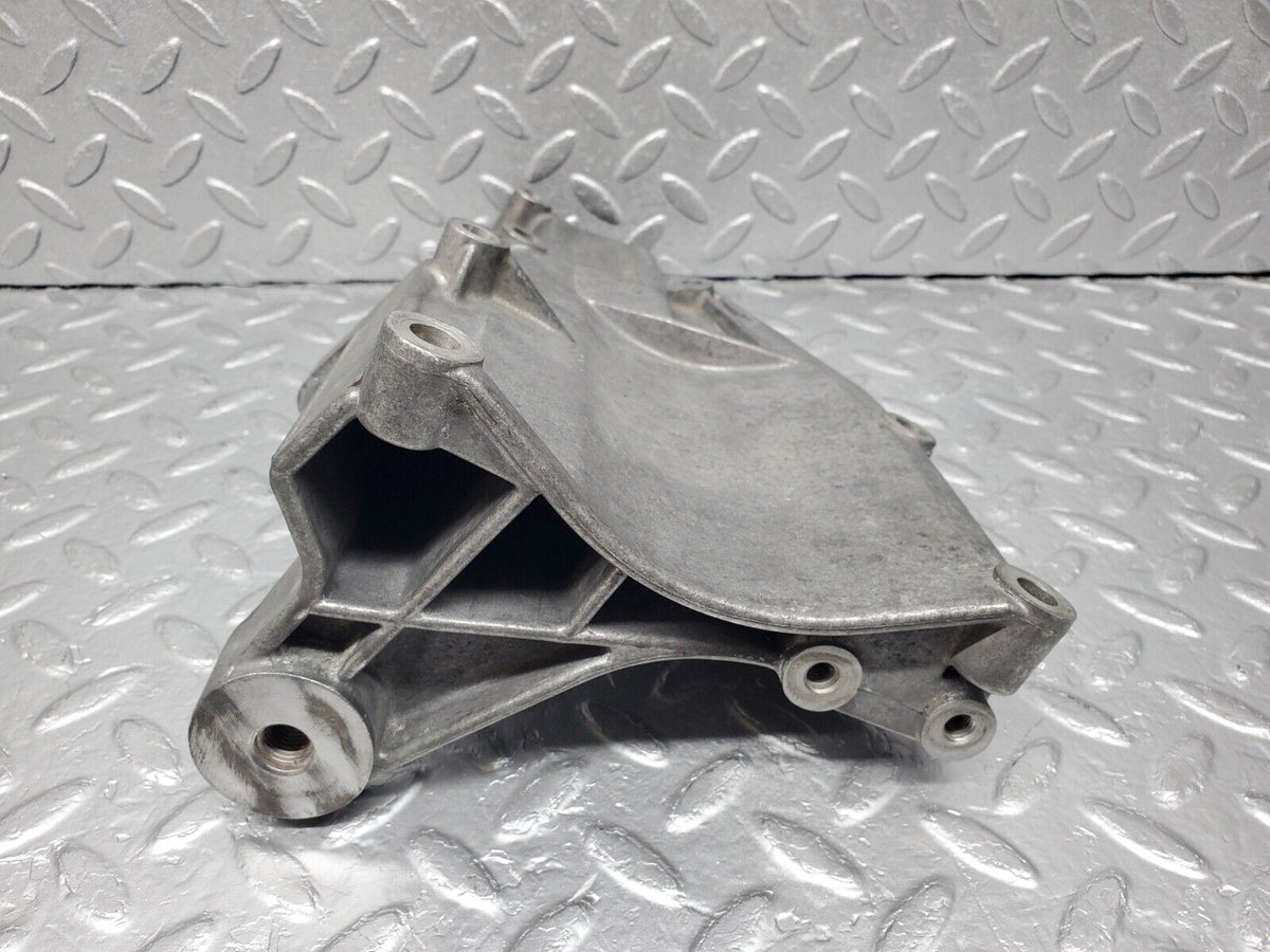 45922 Mercedes-Benz W126 420SE Air Conditioning Compressor Bracket A1161301035