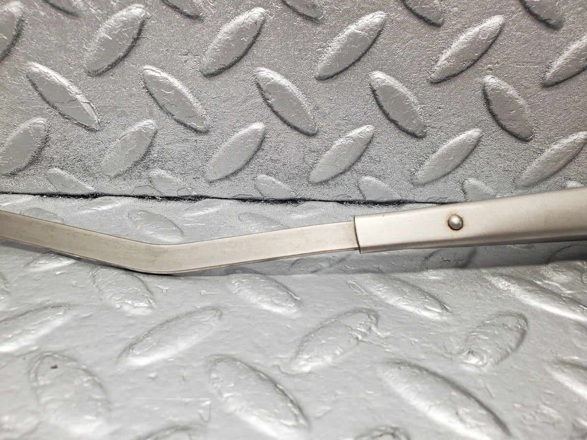50764 Mercedes-Benz W108 280SE 3.5 Chrome Windscreen Wiper Arm Right