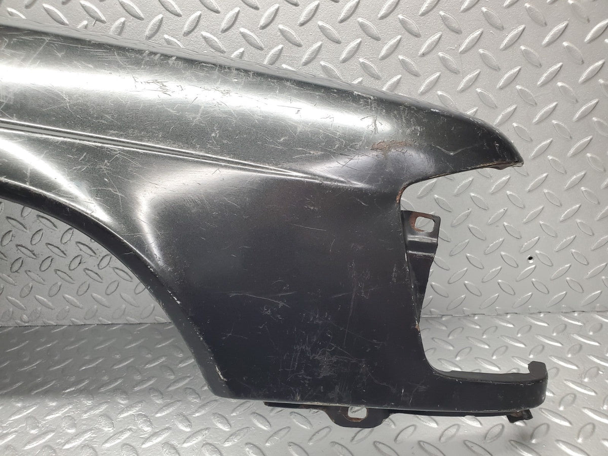 49478 Mercedes-Benz W201 Front Right Wing Fender