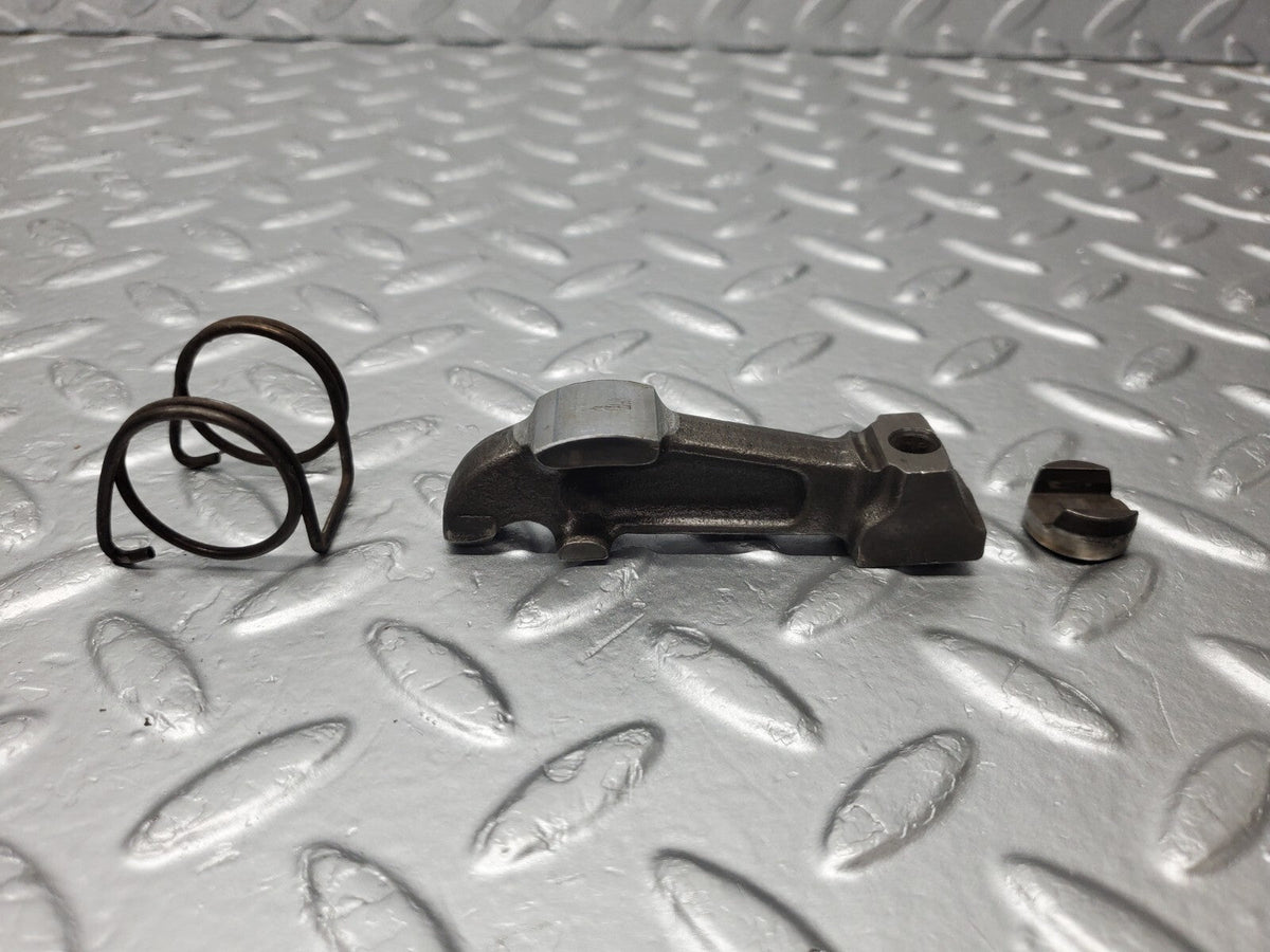 48863 Mercedes-Benz W108 Valve Rocker Arm With Retaining Spring & Tappet