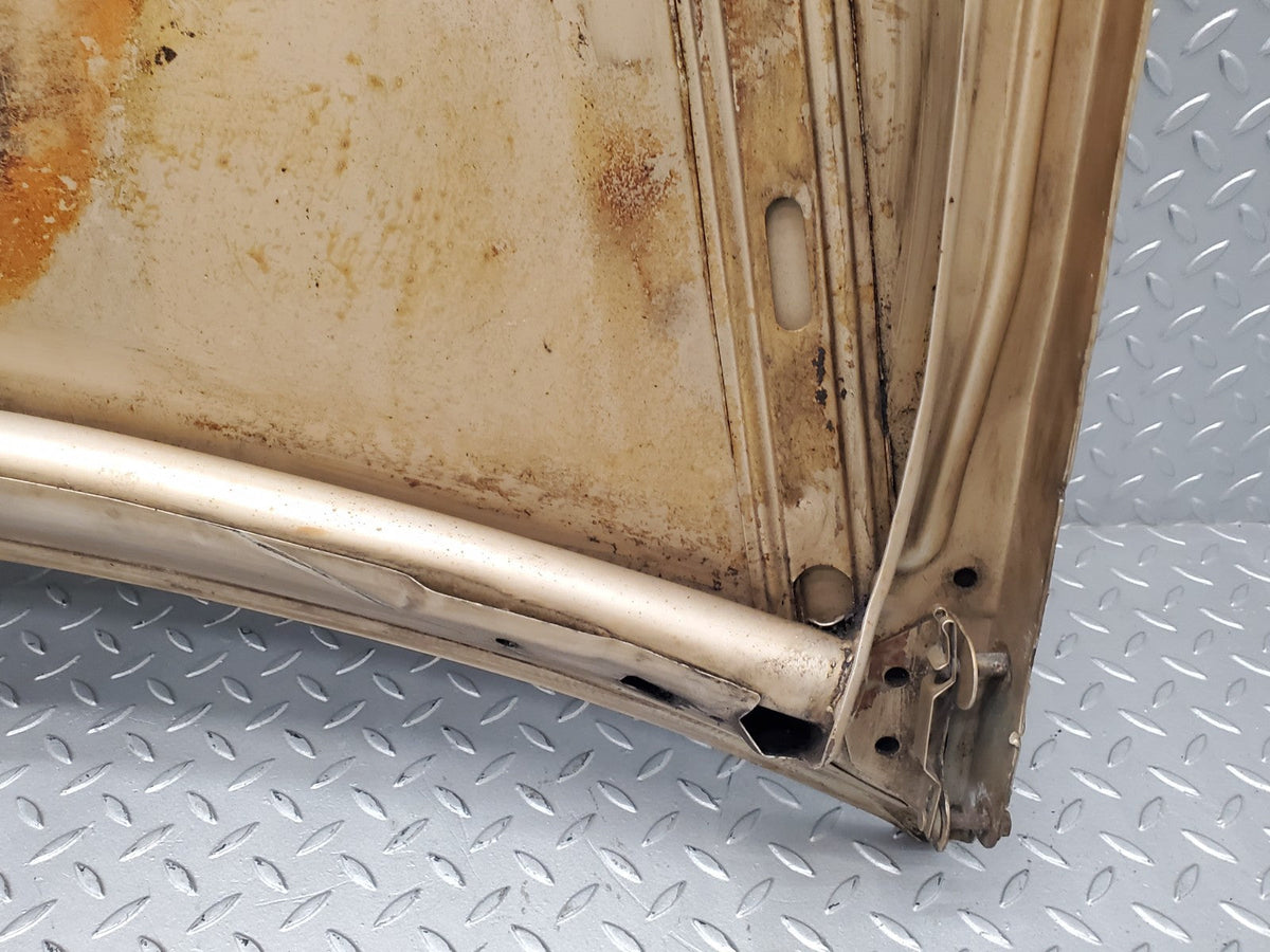 49468 Mercedes-Benz W201 Bonnet