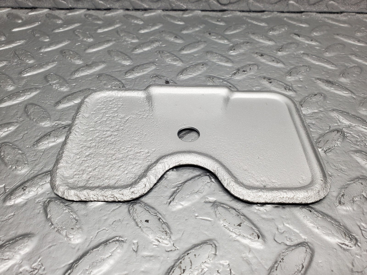 50962 Mercedes-Benz W108 280SE 3.5 Engine Mount Bracket Heat Shield Right