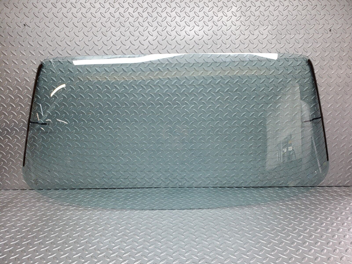 44368 Mercedes-Benz W123 280E Rear Heated Windscreen Glass