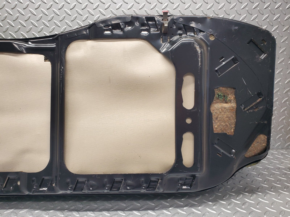 50491 Mercedes-Benz W123 Rear Seat Bottom Base
