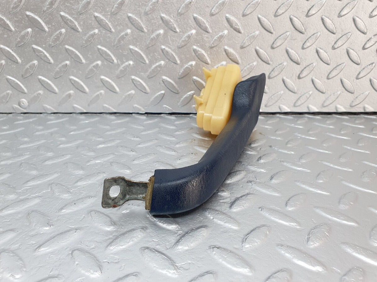 42847 Mercedes-Benz W201 190 2.0L Interior Door Handle Blue Right A2018100451 A2017200228