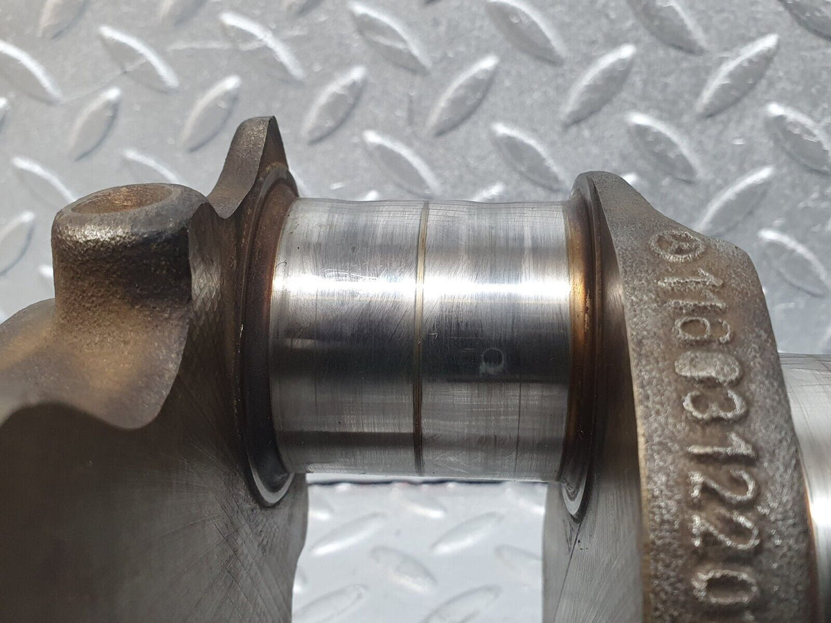 43811 Mercedes-Benz C126 380SEC Coupe Crankshaft A1160312201
