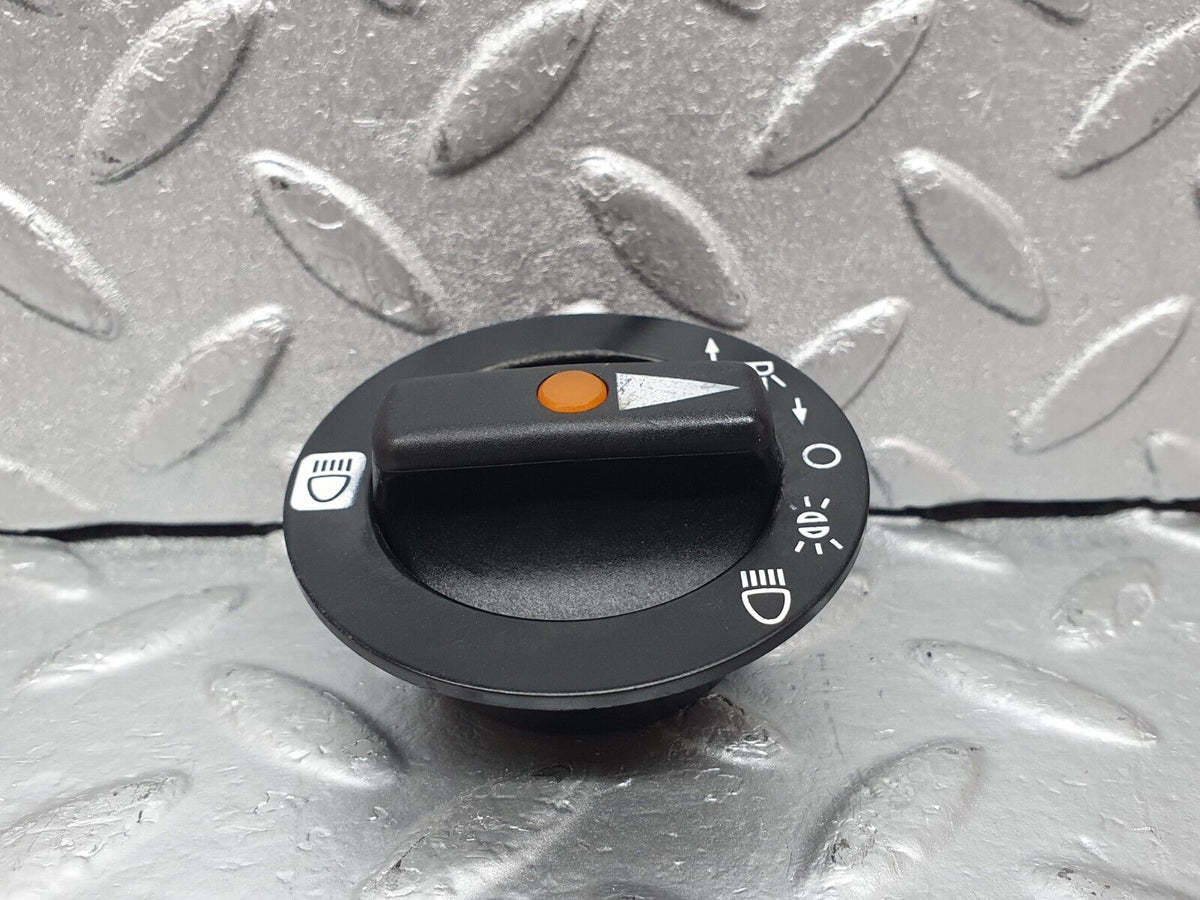 44087 Mercedes-Benz C123 230CE Coupe Headlight Switch Knob A1075450530