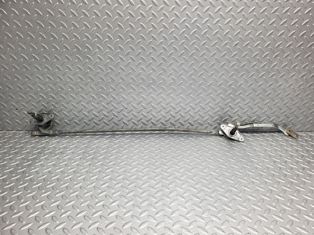 50770 Mercedes-Benz W108 280SE 3.5 Windscreen Wiper Linkage