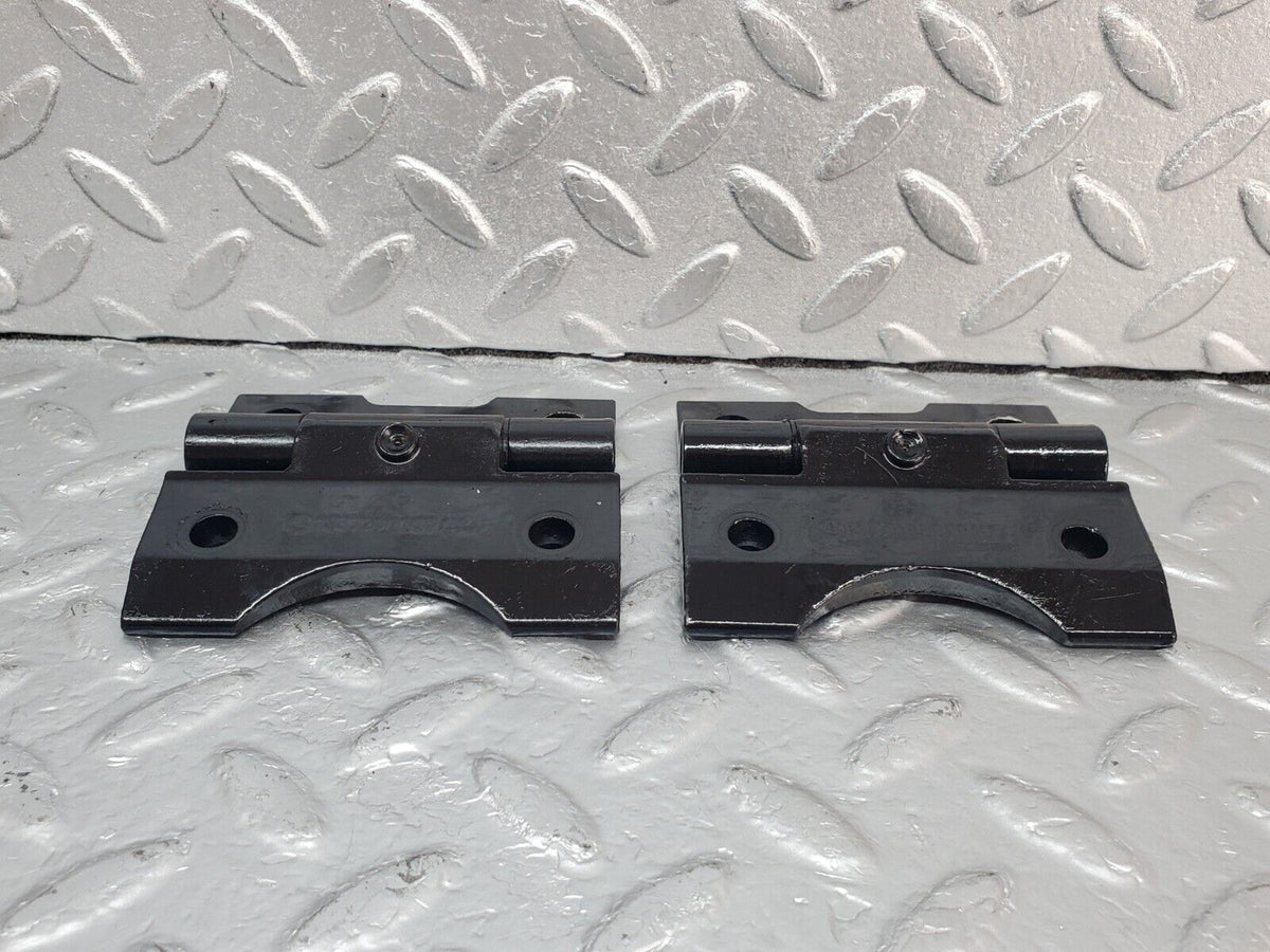 44337 Mercedes-Benz W123 280E Door Hinge Pair Right Side A1237200037
