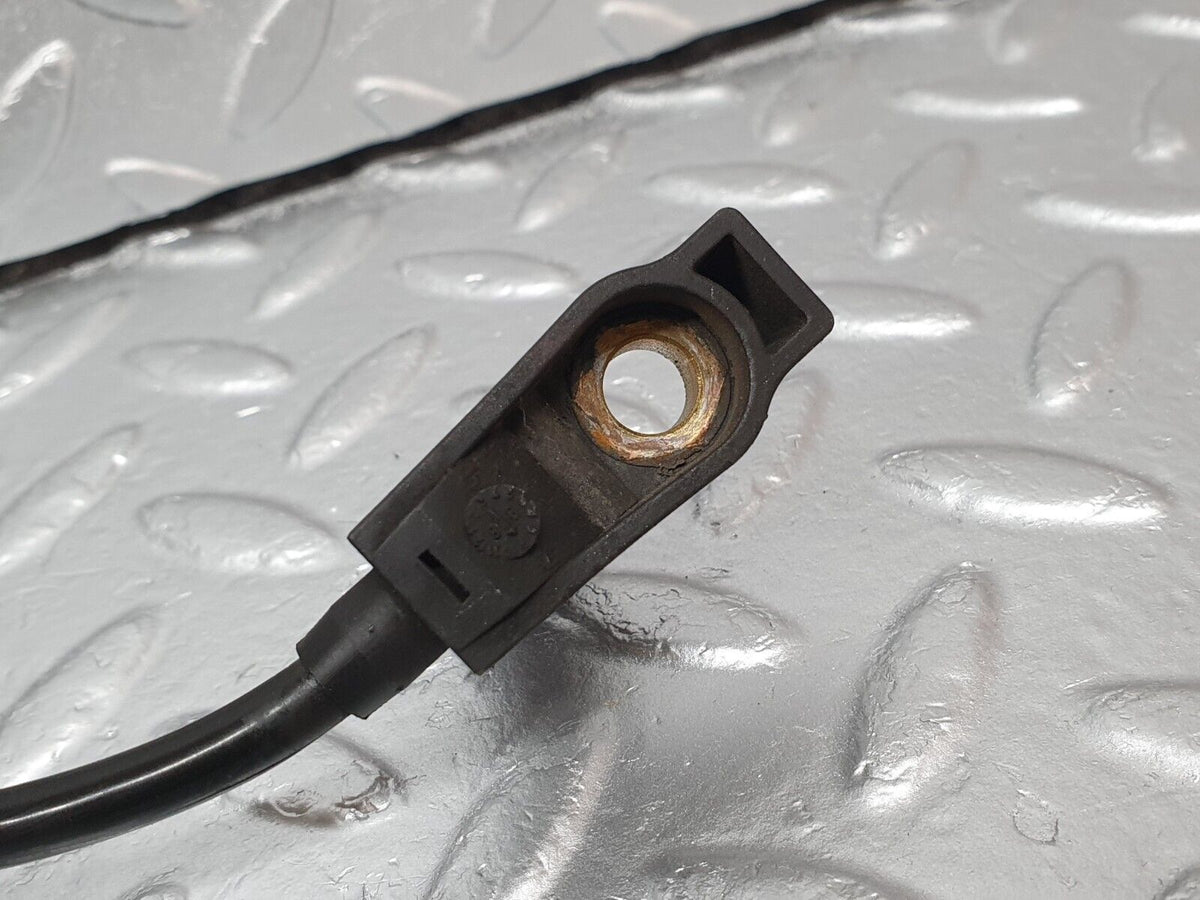42117 Mercedes-Benz W202 C200 ABS Sensor Speed Sensor Right Side A2025402417