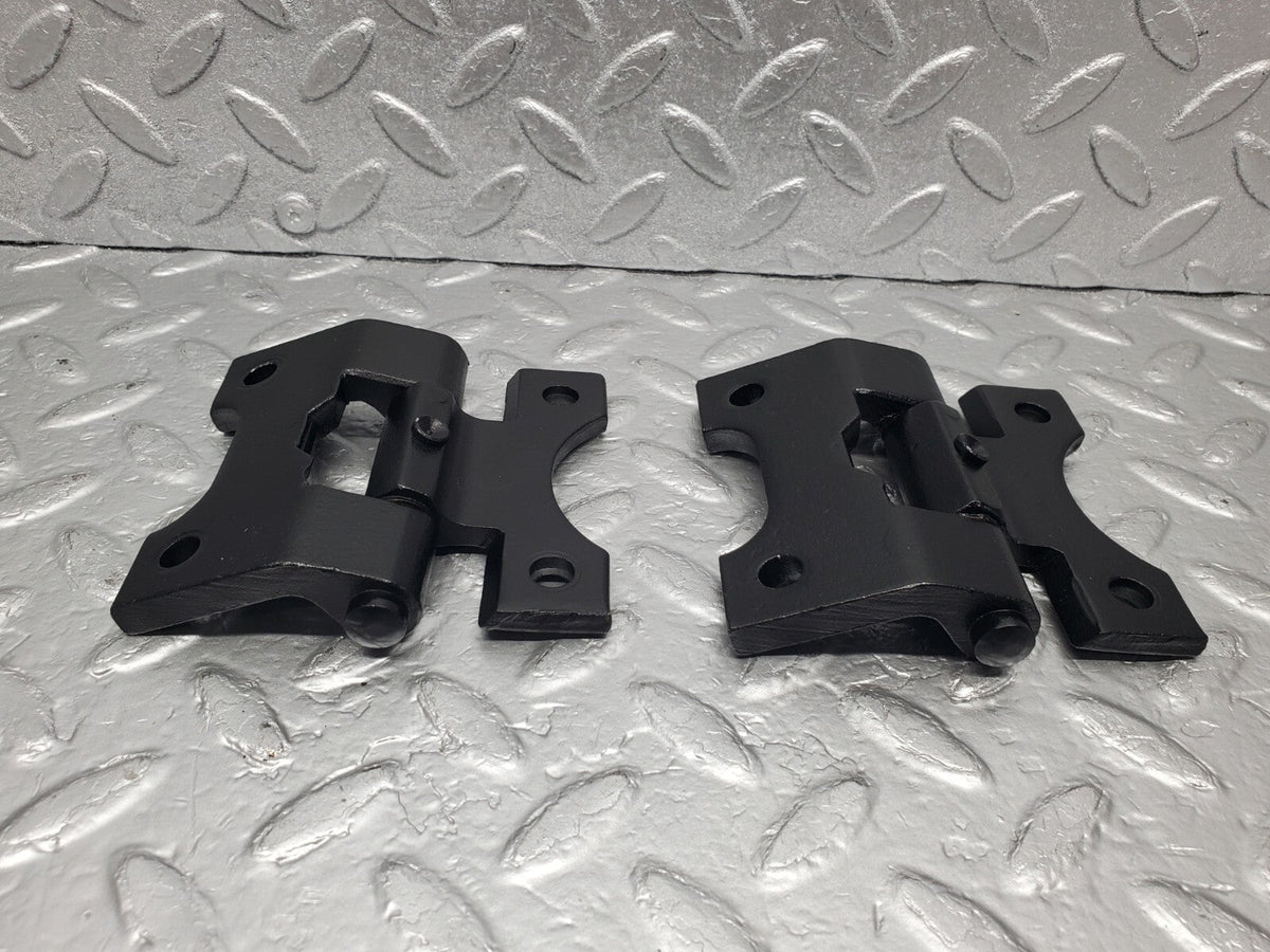 48256 Mercedes-Benz C107 R107 Door Hinge Right Side