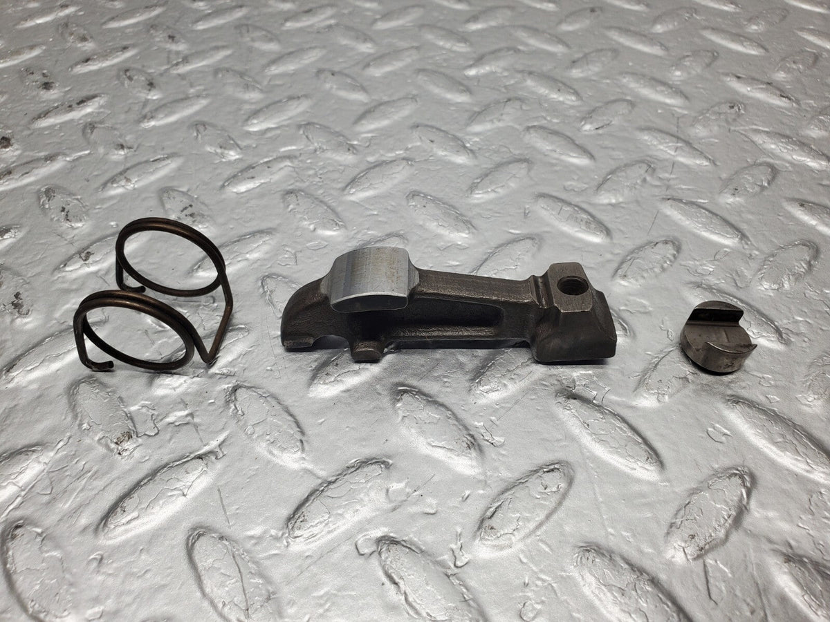 48882 Mercedes-Benz W108 Valve Rocker Arm With Retaining Spring & Tappet