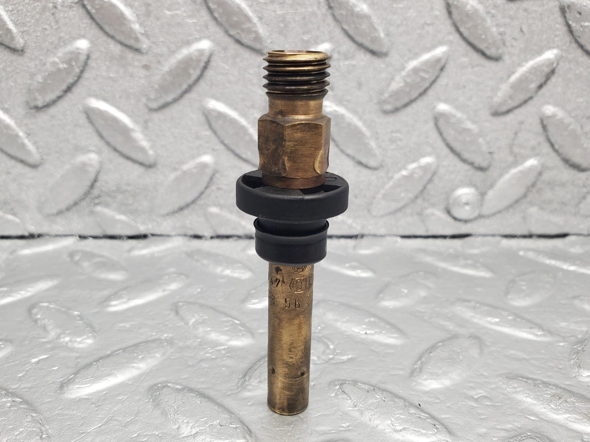51079 Mercedes-Benz W124 260E Fuel Injector Bosch 0437502047 A0000785623