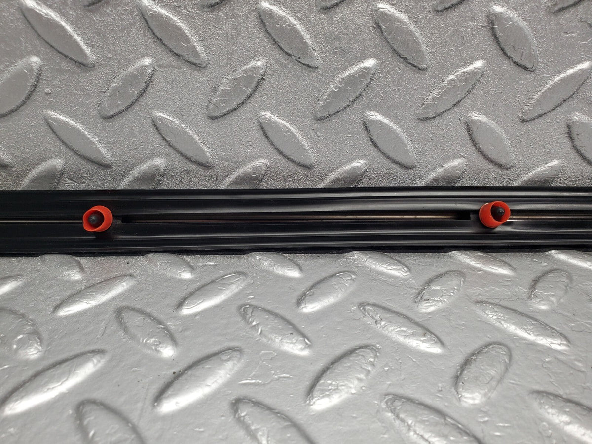 48695 Mercedes-Benz W123 Rear Right Centre Door Moulding Trim