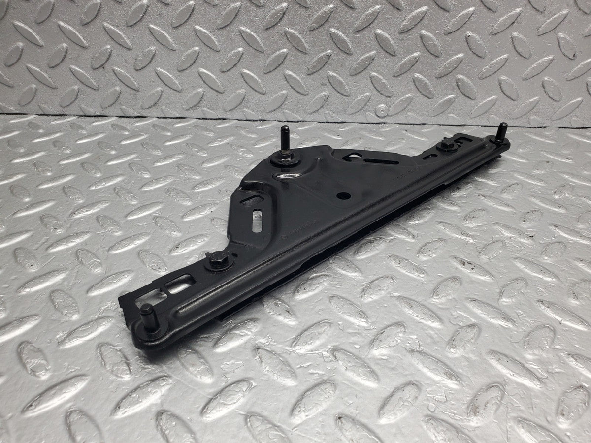 49431 Mercedes-Benz A124 320E Cabriolet Rear Left Power Window Regulator Bracket