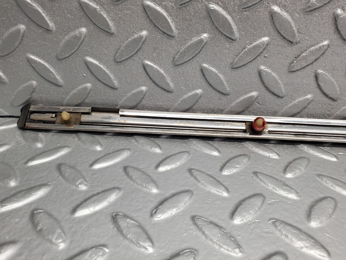 48508 Mercedes-Benz W108 Front Left Door Centre Moulding Trim