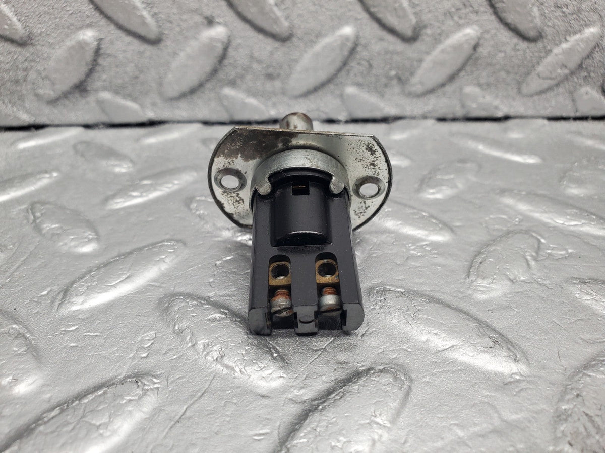 50508 Mercedes-Benz W108 280SE 3.5 Door Contact Switch