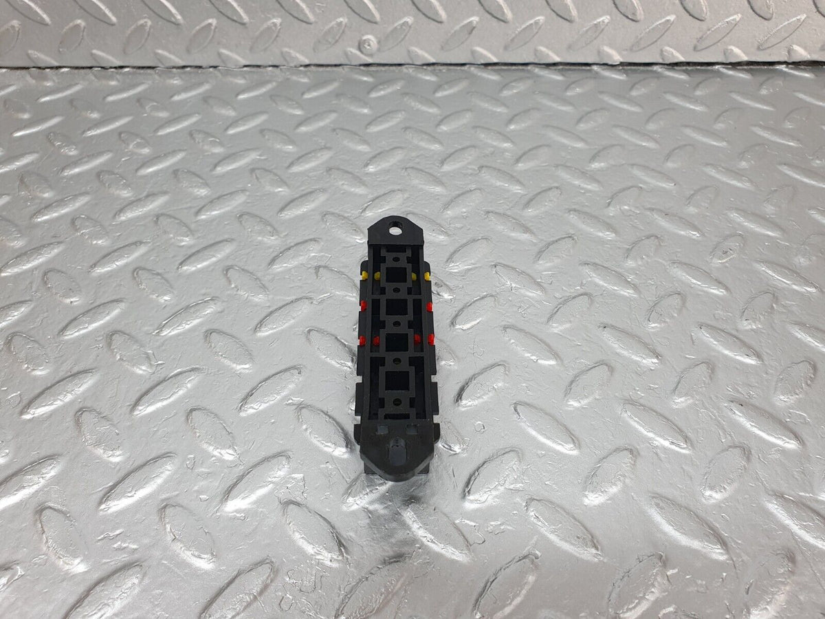 42953 Mercedes-Benz W201 190 2.0L Cable Connector A2015400669