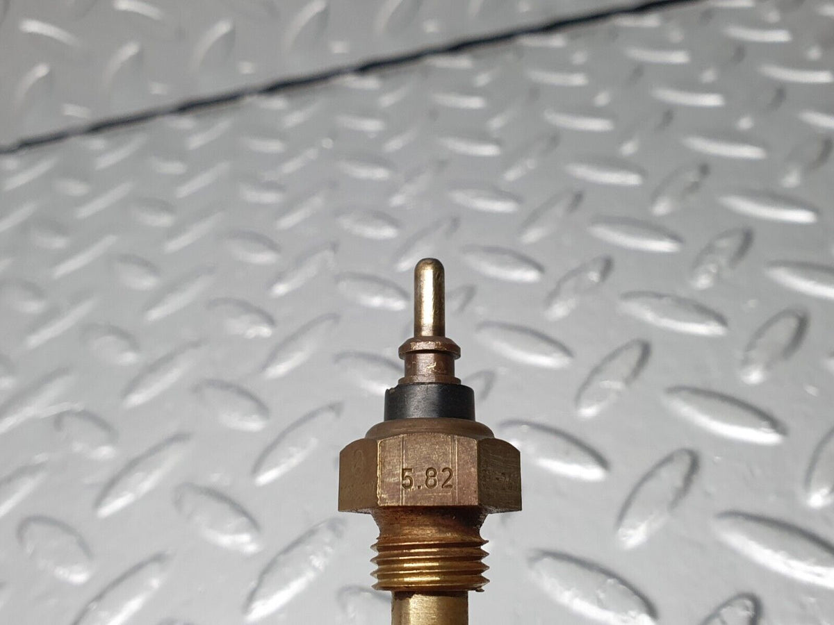40860 Mercedes-Benz W123 300D Coolant Temperature Sensor Beru A0055422617