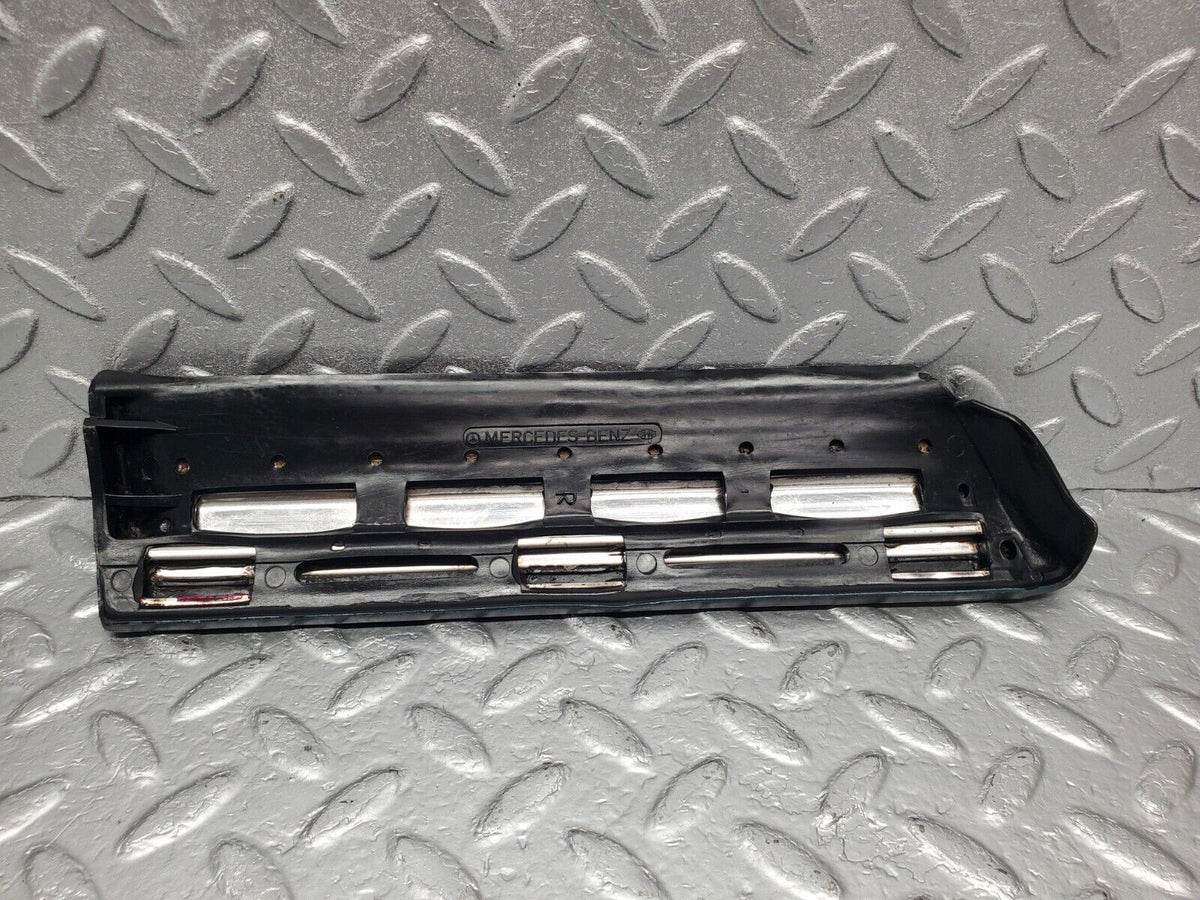46422 Mercedes-Benz C123 280CE Coupe Front Right Fender Wing Lower Moulding Trim