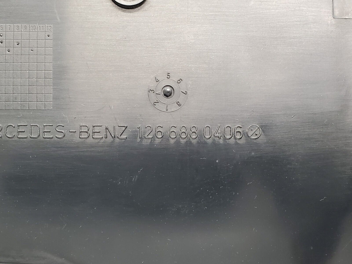 47576 Mercedes-Benz C126 500SEC Coupe Front Right Kick Panel Grey A1266880406