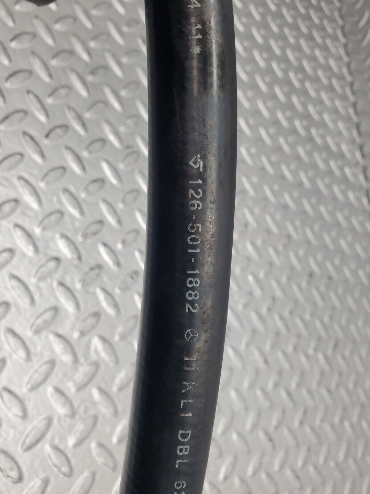 47405 Mercedes-Benz C126 500SEC Coupe Engine Coolant Hose Pipe A1265011882