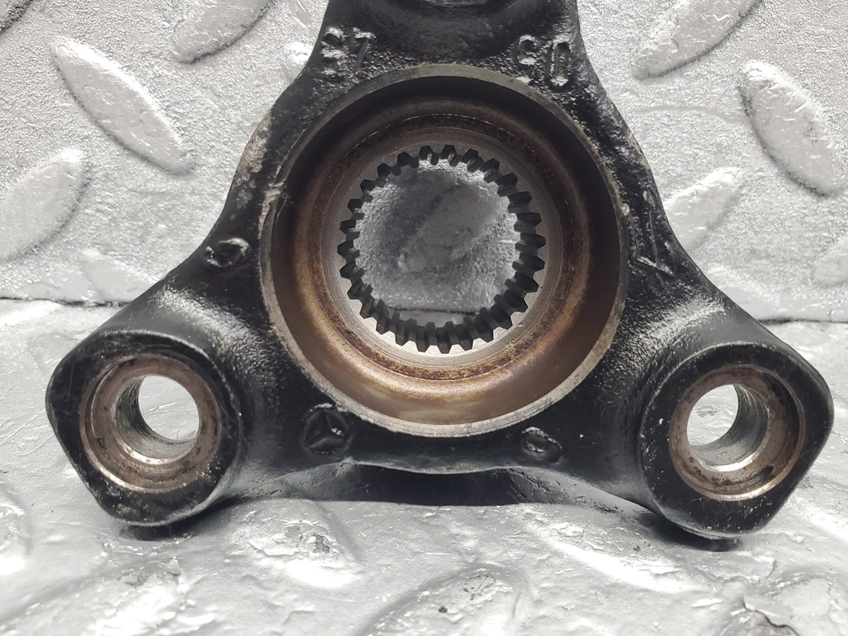 50412 Mercedes-Benz Manual Gearbox Rear Flange 717.411