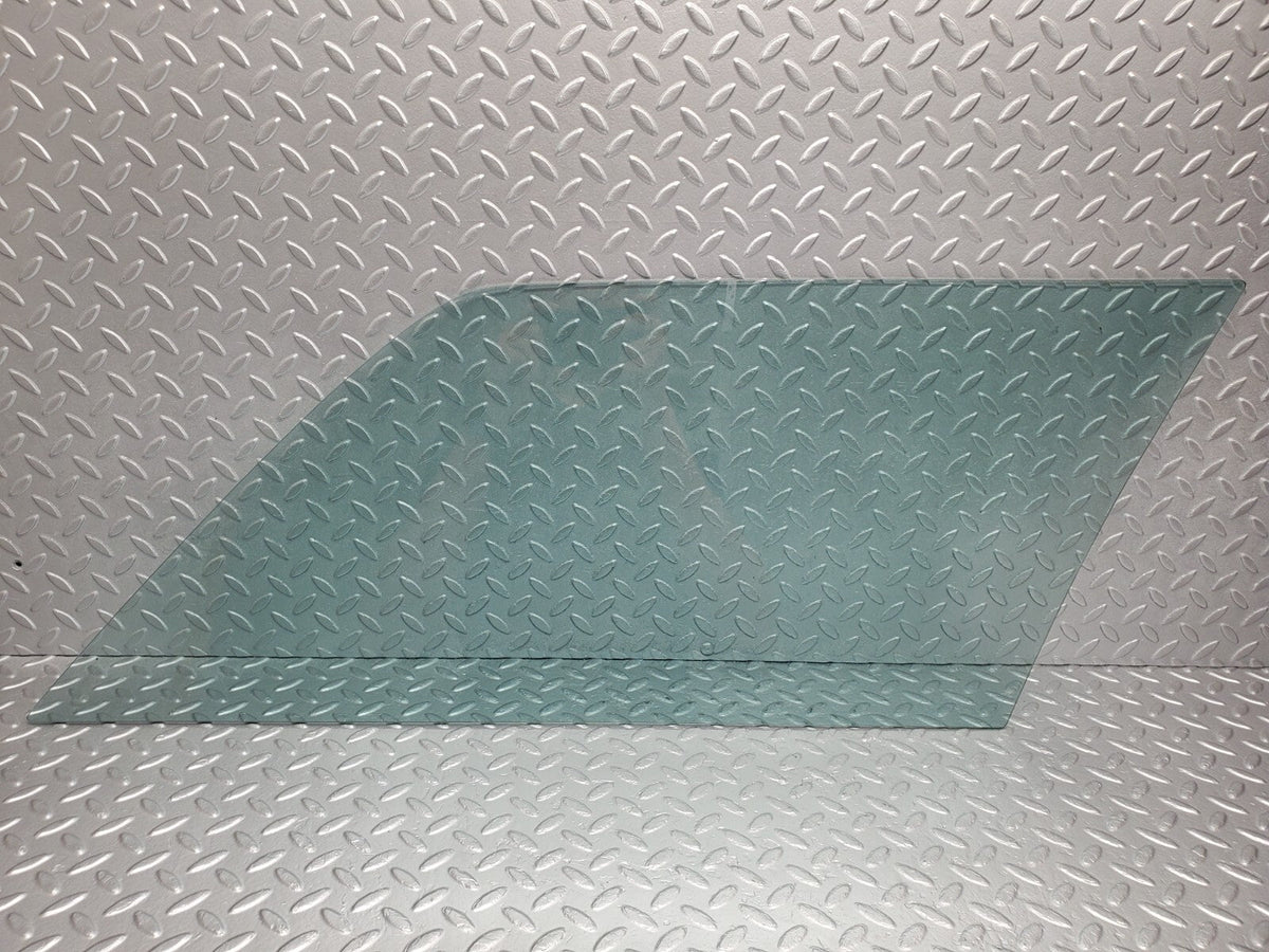 48728 Mercedes-Benz S123 Wagon Rear Left Window Glass