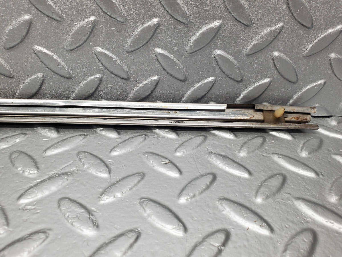 48508 Mercedes-Benz W108 Front Left Door Centre Moulding Trim