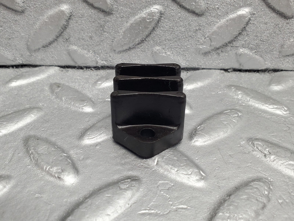 49833 Mercedes-Benz R107 380SL Cable Wire Connector 20490