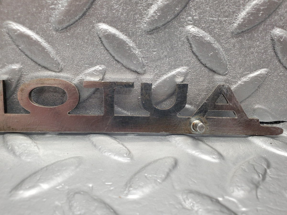 48532 Mercedes-Benz W108 Trunk Badge Emblem Automatic