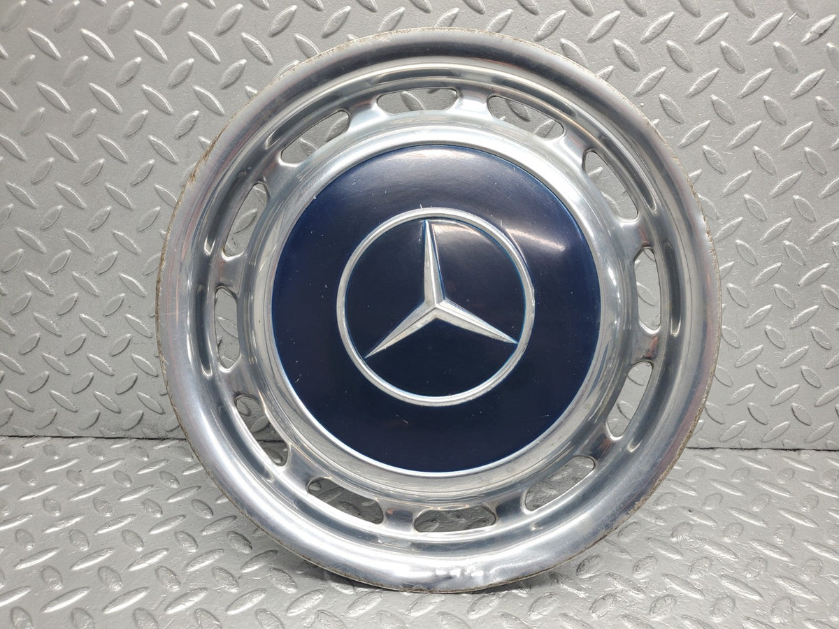 50853 Mercedes-Benz W108 280SE 3.5 Wheel Trim Hub Cap 14"