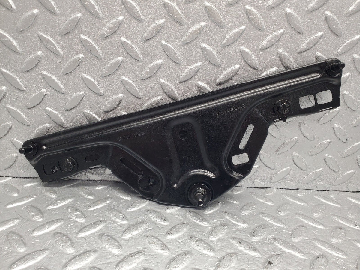 49431 Mercedes-Benz A124 320E Cabriolet Rear Left Power Window Regulator Bracket