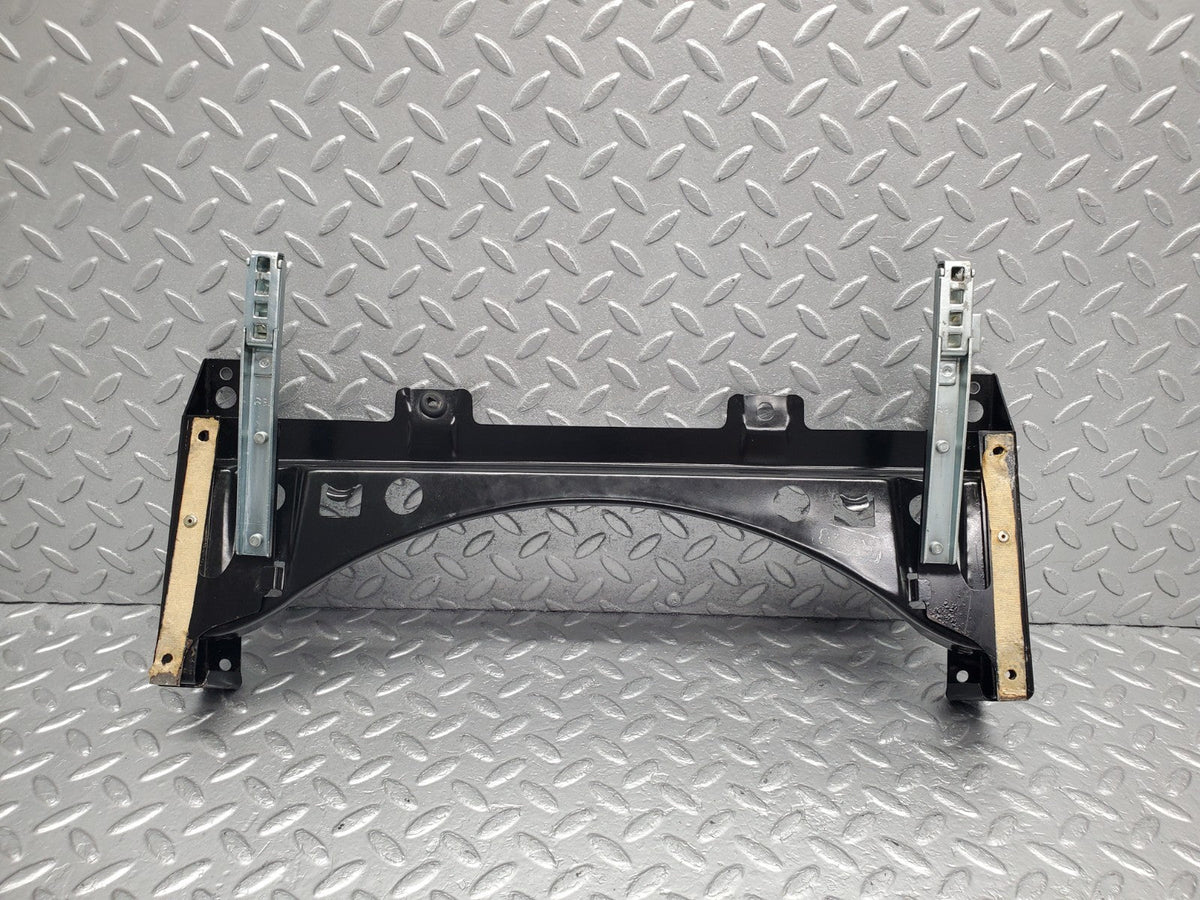50221 Mercedes-Benz W123 Front Right Seat Sliding Mechanism