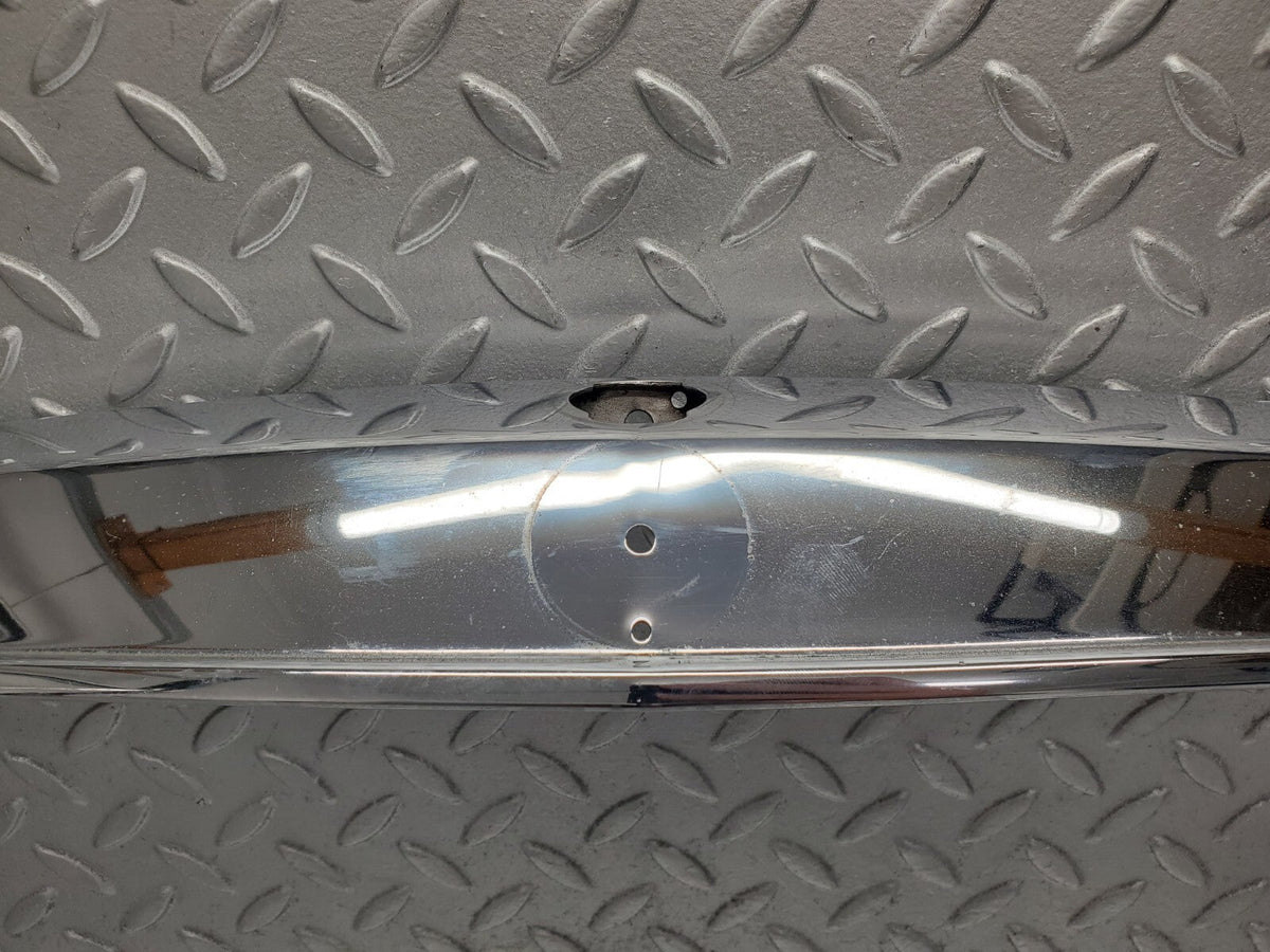 48754 Mercedes-Benz W123 Bonnet Grill Chrome Frame